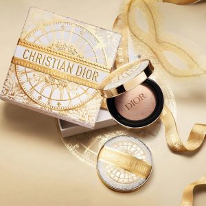 کوشن لاکچری طلایی دیور Dior